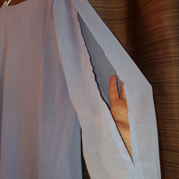 Small Light Blue Tunic Long Sleeve withSlits - Picture 3 of 4